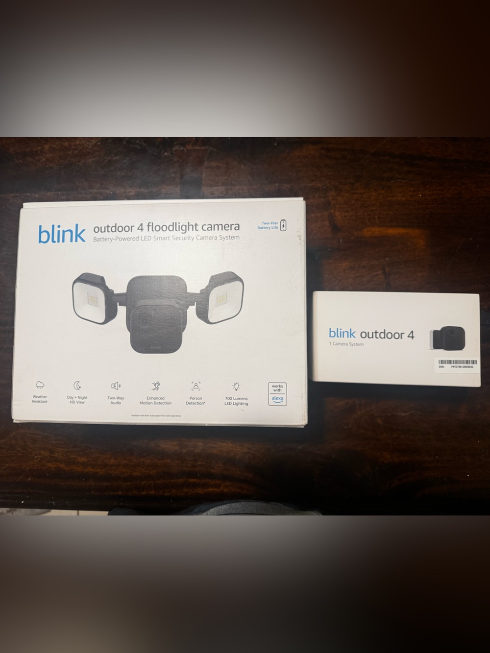 Blink Outdoor 4 Floodlight Camera - Black